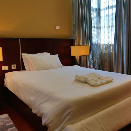 Yinm Furnished Apartment Addis Abeba Buitenkant foto