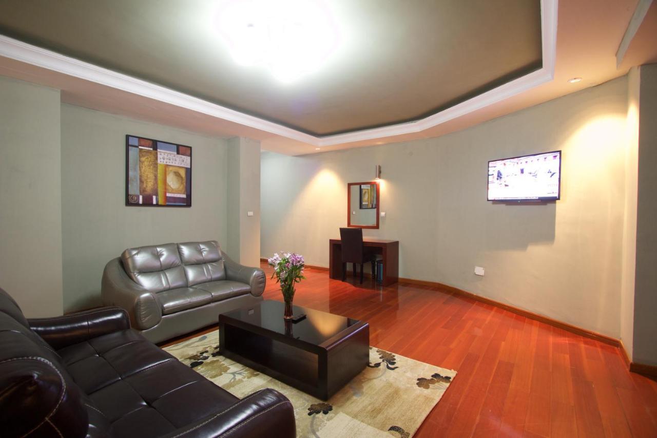 Yinm Furnished Apartment Addis Abeba Buitenkant foto
