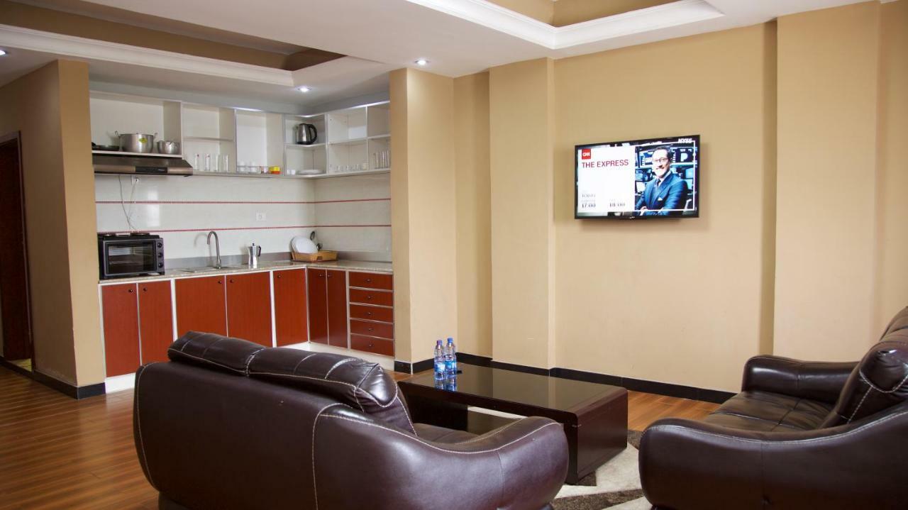 Yinm Furnished Apartment Addis Abeba Buitenkant foto