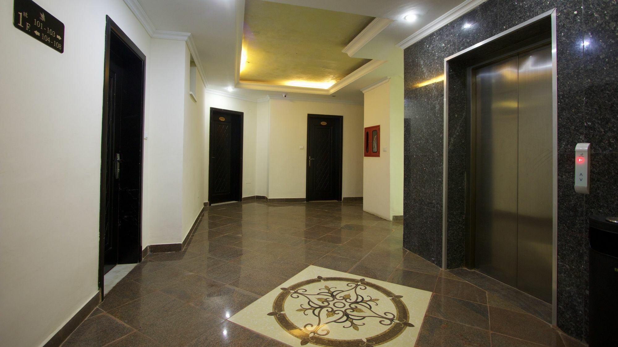 Yinm Furnished Apartment Addis Abeba Buitenkant foto